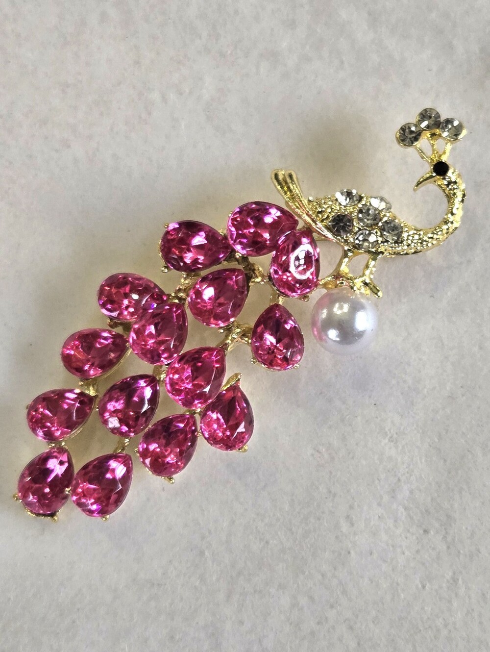 #492- - Aratta PEACOVK  Brooch - NWOT